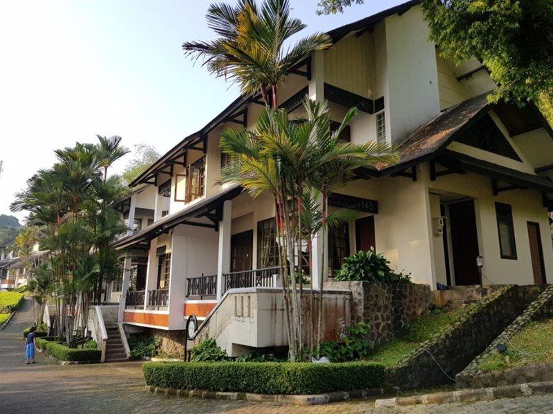 Gunung Geulis Cottages Managed By Royal Tulip Bogor Exteriör bild