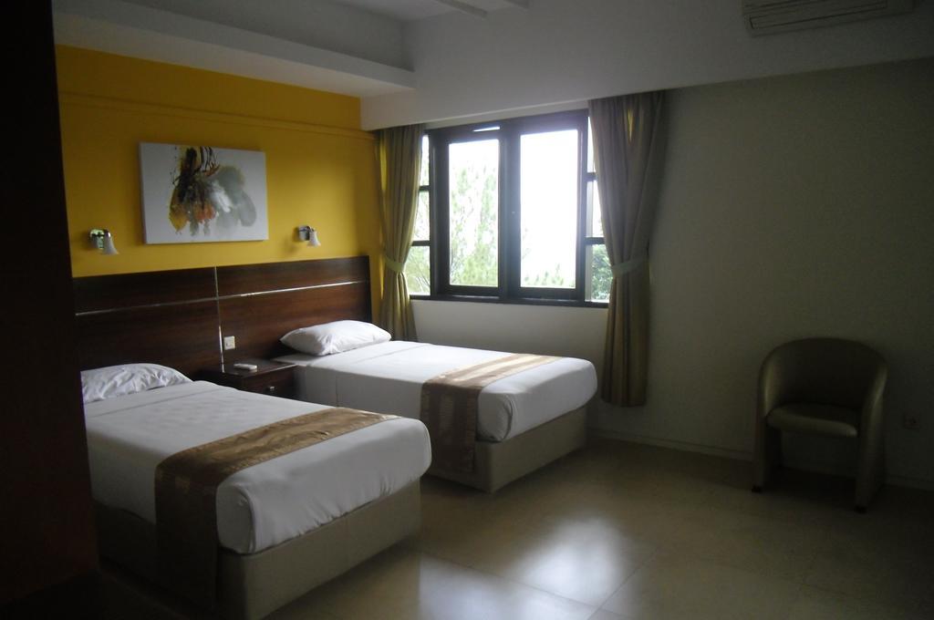 Gunung Geulis Cottages Managed By Royal Tulip Bogor Exteriör bild